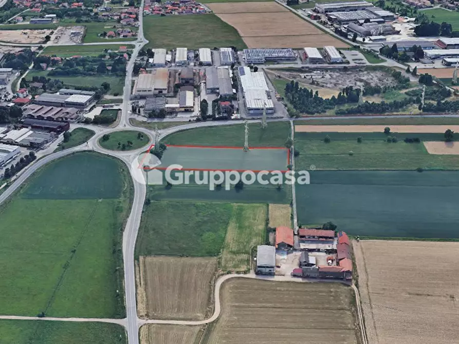 Immagine 9 di Terreno agricolo in vendita  in Via Valigio a Bernate Ticino