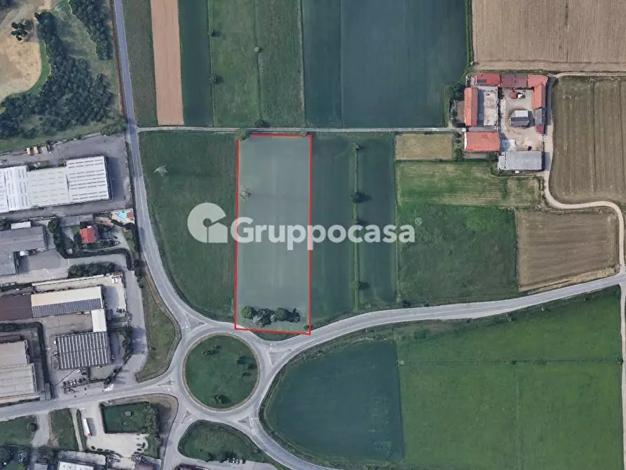 Immagine 1 di Terreno agricolo in vendita  in Via Valigio a Bernate Ticino