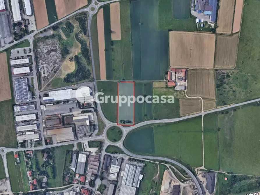 Immagine 11 di Terreno agricolo in vendita  in Via Valigio a Bernate Ticino