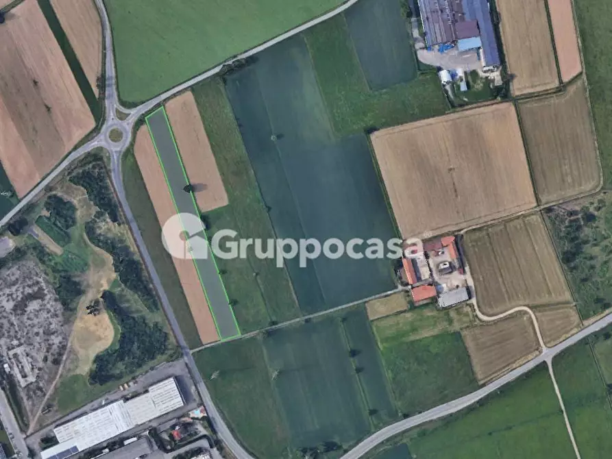 Immagine 1 di Terreno agricolo in vendita  in Via Valigio a Bernate Ticino