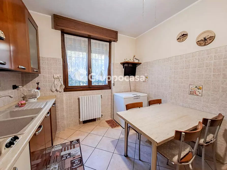 Immagine 7 di Appartamento in vendita  in Via Corpo degli Alpini 9 a Corbetta