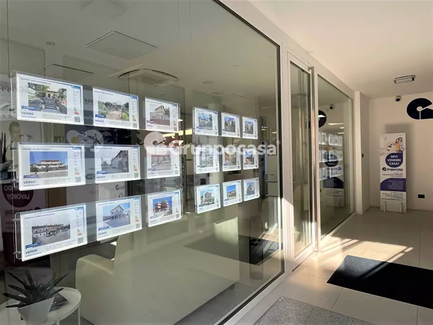 Immagine 15 di Appartamento in vendita  in Via Roma 150 a Magenta