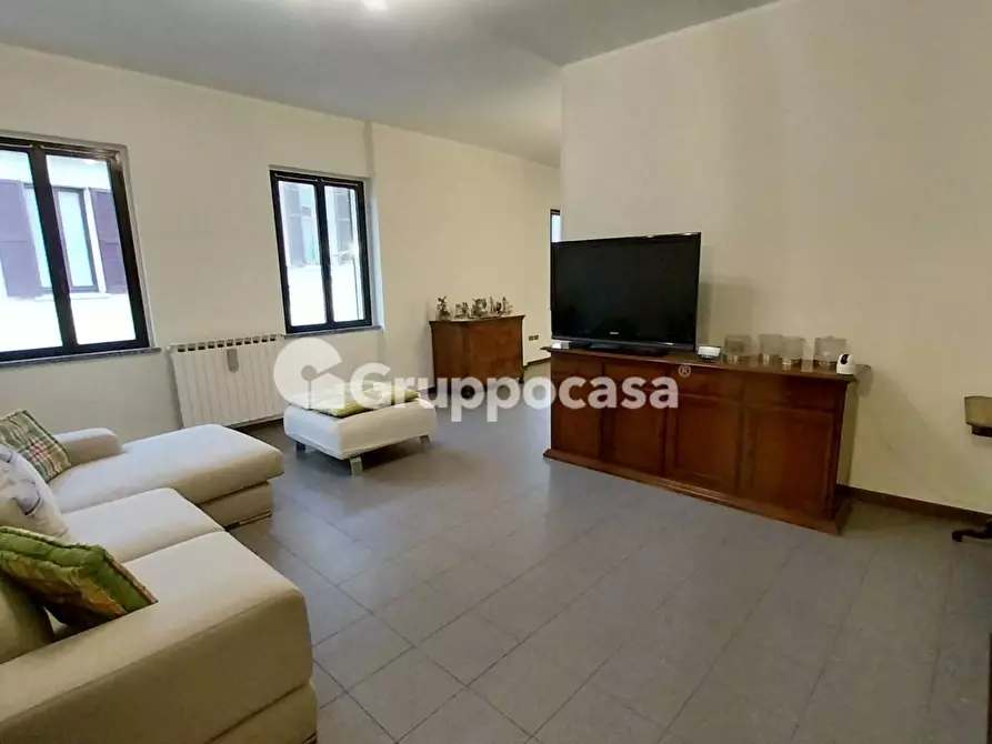 Immagine 2 di Appartamento in affitto  in Via Santa Crescenzia 6 a Magenta