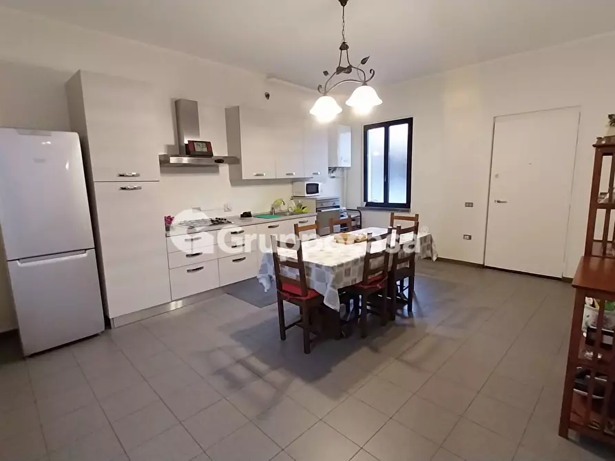 Immagine 4 di Appartamento in affitto  in Via Santa Crescenzia 6 a Magenta