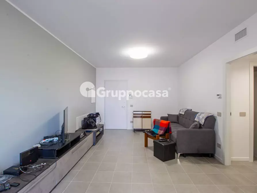 Immagine 5 di Appartamento in vendita  in Via Emiliani 15 a Magenta