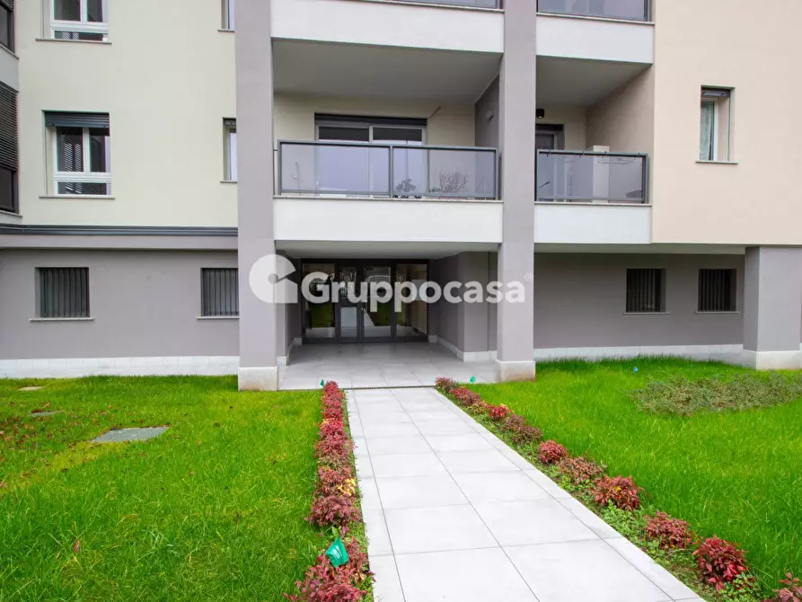 Immagine 21 di Appartamento in vendita  in Via Emiliani 15 a Magenta