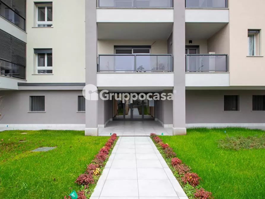 Immagine 2 di Appartamento in vendita  in Via Emiliani 15 a Magenta