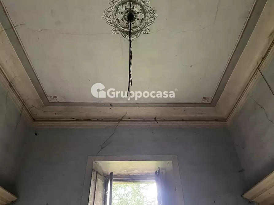 Immagine 35 di Villa in vendita  in Via Roma a Bernate Ticino