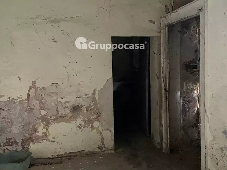 Immagine 42 di Villa in vendita  in Via Roma a Bernate Ticino