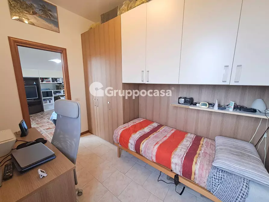 Immagine 16 di Appartamento in vendita  in Via Piave 114 a Bareggio