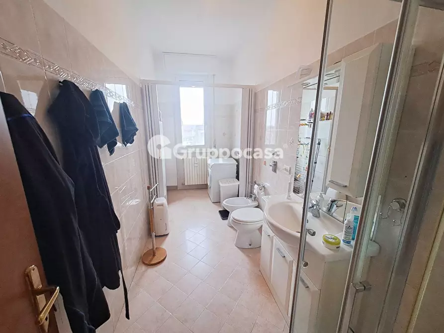 Immagine 13 di Appartamento in vendita  in Via Piave 114 a Bareggio