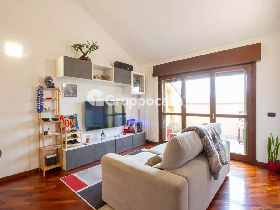 Immagine 10 di Appartamento in vendita  in Via A. Gramsci 90/92 a Magenta