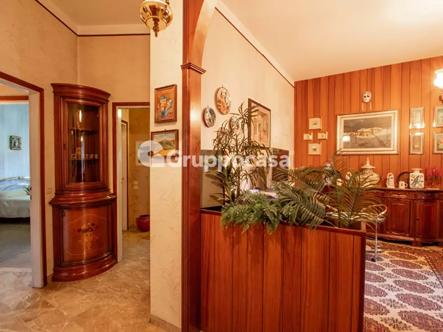 Immagine 2 di Appartamento in vendita  in Via Mentana 4 a Magenta