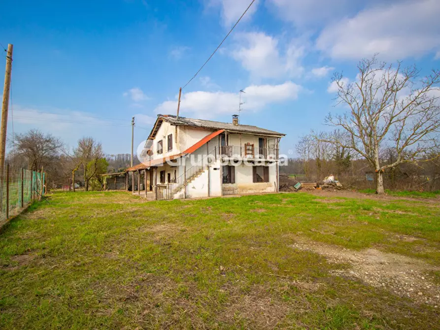 Immagine 11 di Casa indipendente in vendita  in Via Cascina Bertolaia 21 a Bernate Ticino