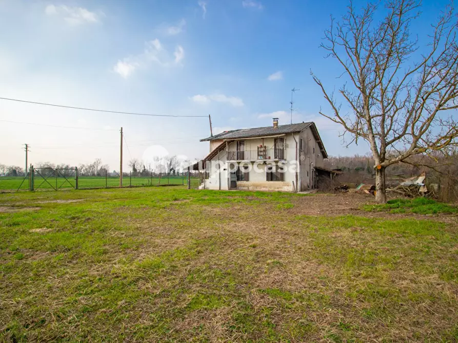 Immagine 10 di Casa indipendente in vendita  in Via Cascina Bertolaia 21 a Bernate Ticino