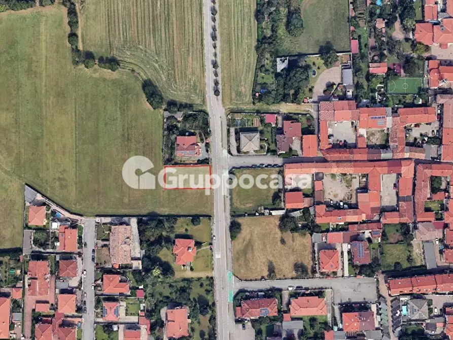 Immagine 4 di Terreno residenziale in vendita  in Via A. Moro a Bernate Ticino