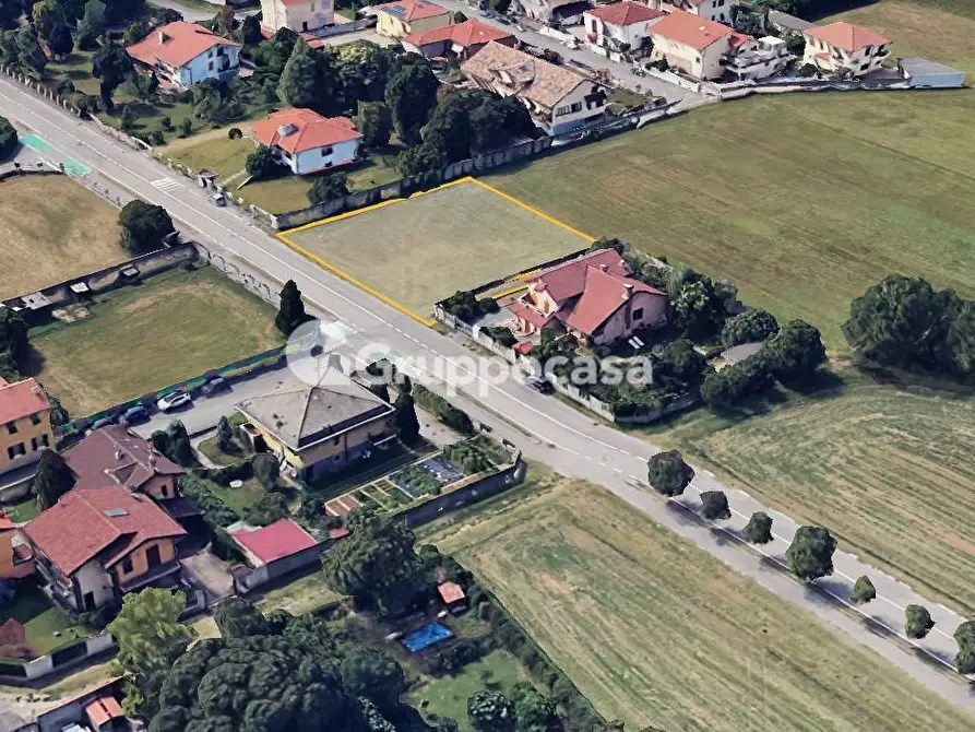 Immagine 3 di Terreno residenziale in vendita  in Via A. Moro a Bernate Ticino