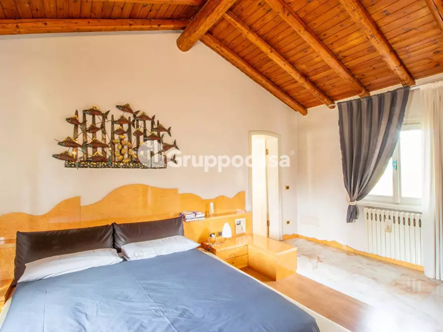 Immagine 23 di Villa in vendita  in Bosco Piarda 2 a Bernate Ticino