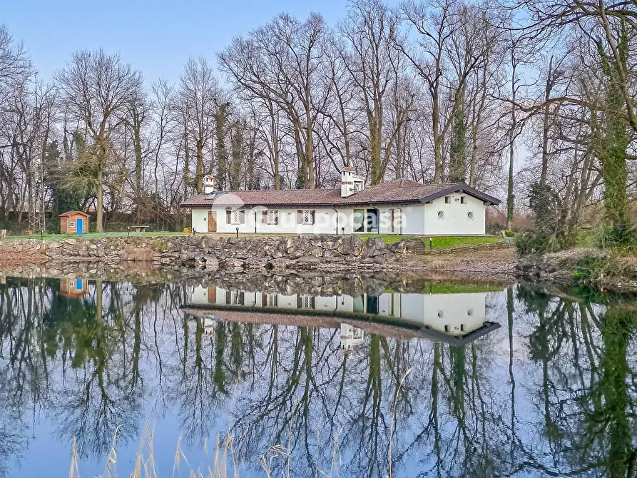 Immagine 41 di Villa in vendita  in Bosco Piarda 2 a Bernate Ticino