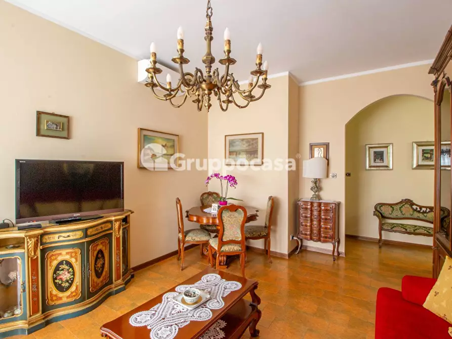 Immagine 5 di Appartamento in vendita  in Via Conte Caccia Dominioni 33 a Magenta