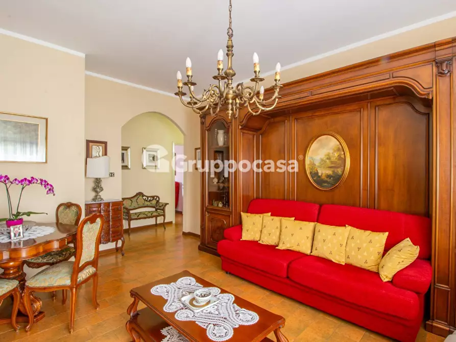 Immagine 6 di Appartamento in vendita  in Via Conte Caccia Dominioni 33 a Magenta