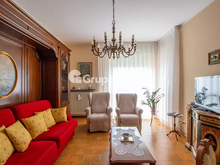 Immagine 4 di Appartamento in vendita  in Via Conte Caccia Dominioni 33 a Magenta