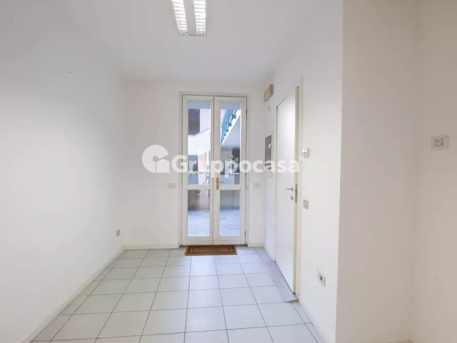 Immagine 18 di Ufficio in affitto  in Via Mazzini 34 a Magenta