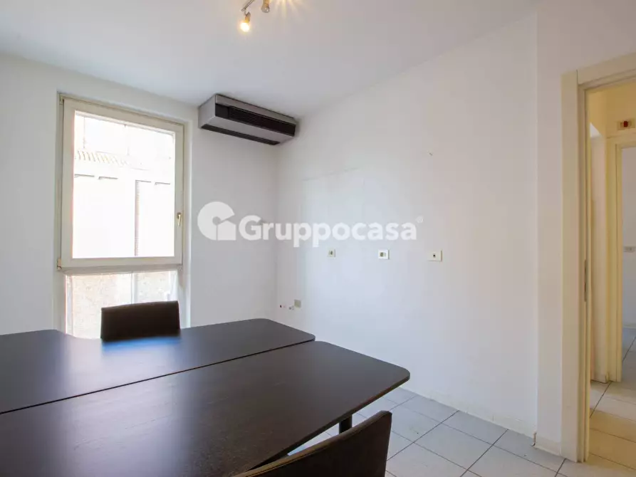 Immagine 12 di Ufficio in affitto  in Via Mazzini 34 a Magenta