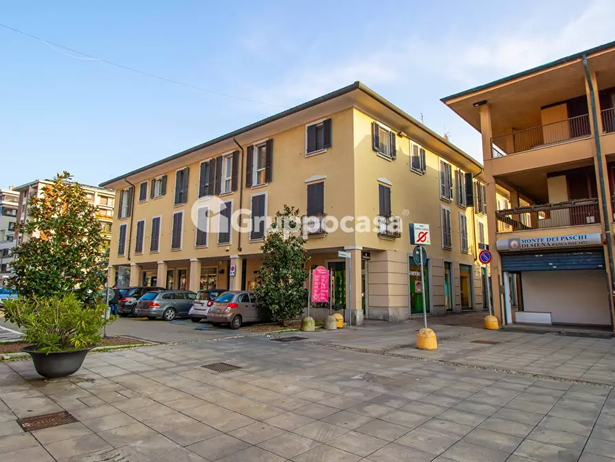 Immagine 1 di Ufficio in affitto  in Via Mazzini 34 a Magenta