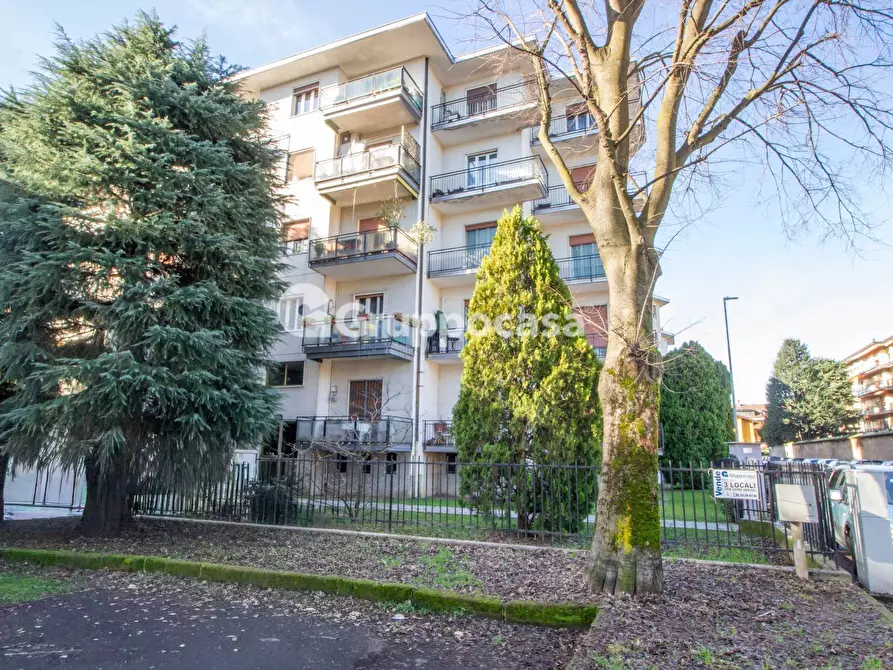 Immagine 1 di Appartamento in vendita  in Via Mentana 4 a Magenta