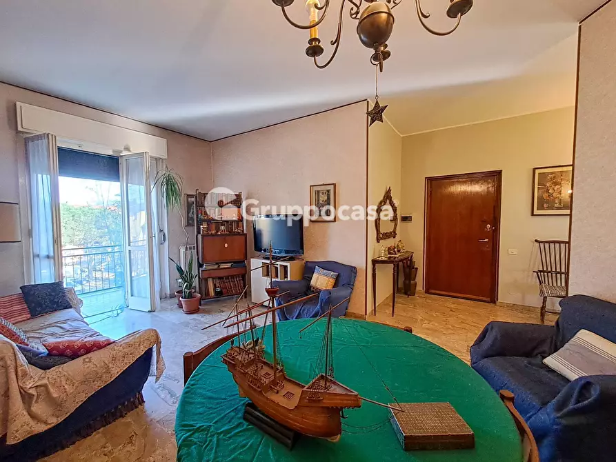 Immagine 3 di Appartamento in vendita  in Via Mentana 4 a Magenta