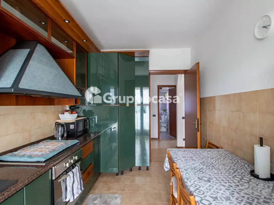 Immagine 8 di Appartamento in vendita  in Via Melzi 63 a Magenta