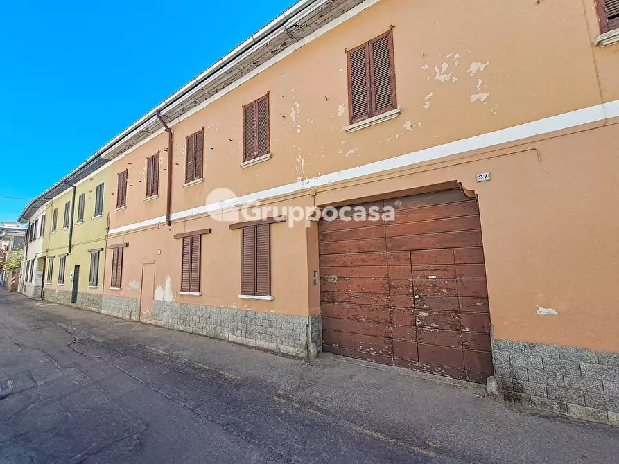 Immagine 2 di Casa indipendente in vendita  in Via Leopardi 37 a Magenta