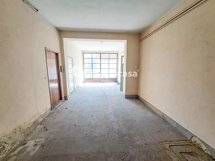 Immagine 5 di Casa indipendente in vendita  in Via Leopardi 37 a Magenta