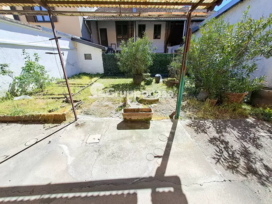 Immagine 20 di Casa indipendente in vendita  in Via Leopardi 37 a Magenta