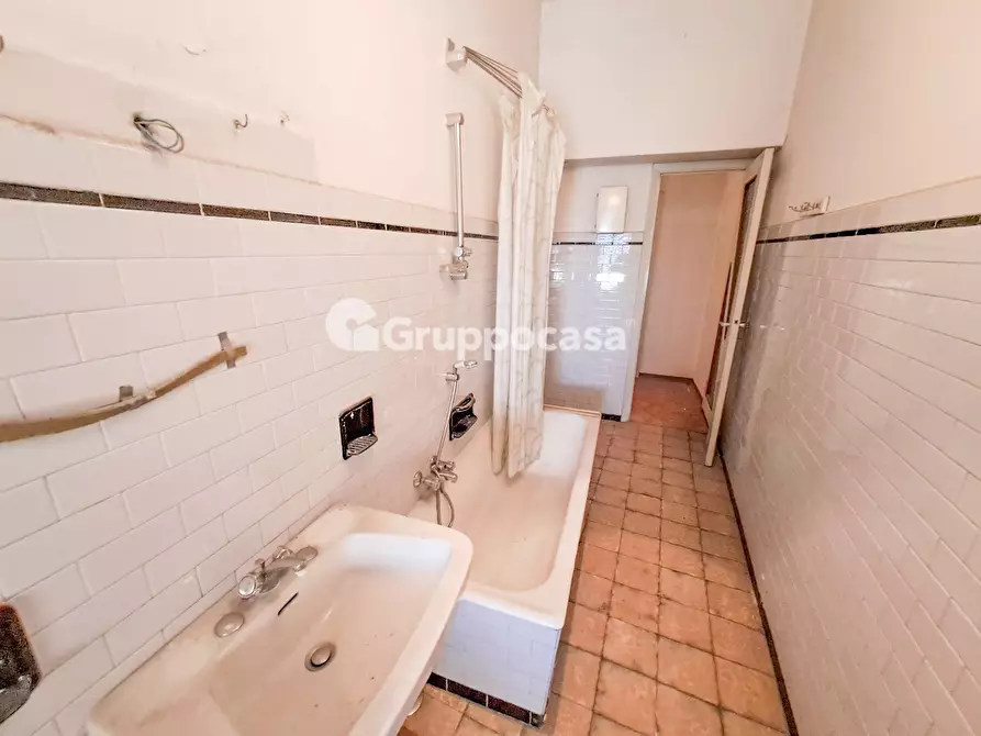 Immagine 23 di Casa indipendente in vendita  in Via Leopardi 37 a Magenta