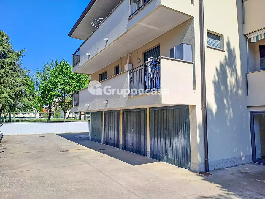 Immagine 10 di Box auto in vendita  in Via M. Melloni 5 a Magenta