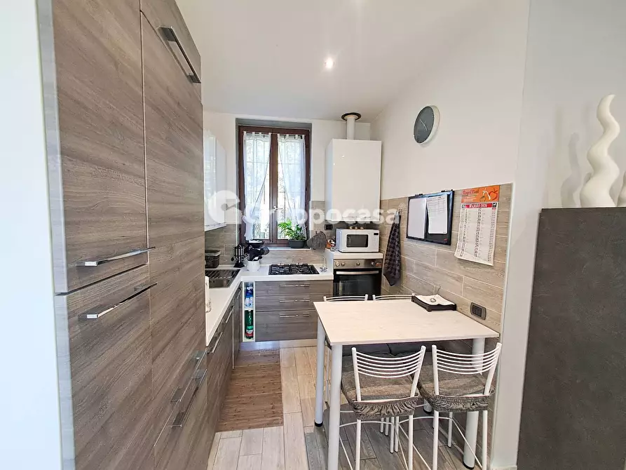 Immagine 11 di Appartamento in vendita  in Via Sauro 5 a Bernate Ticino