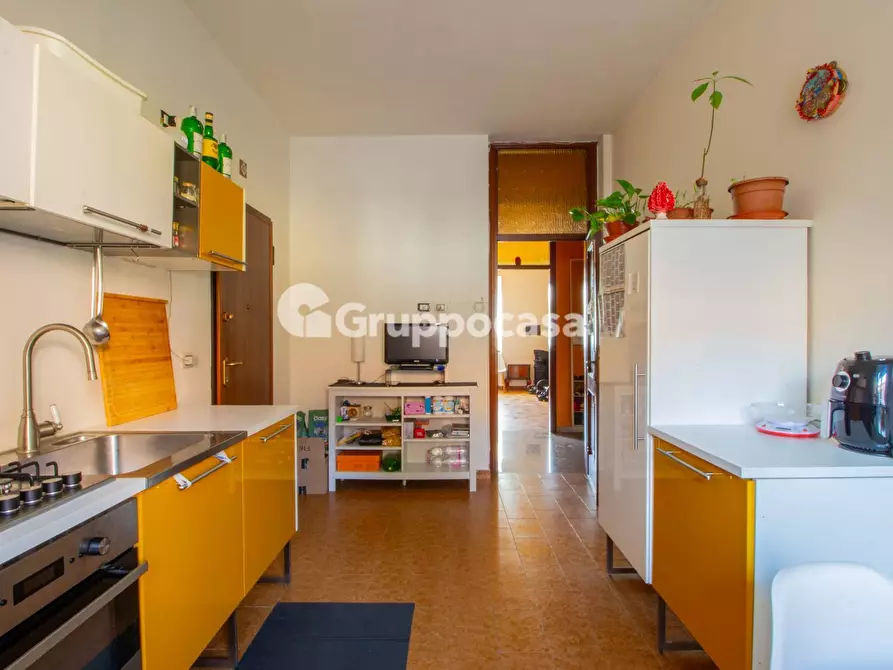 Immagine 10 di Appartamento in vendita  in Via Vitali 33 a Bernate Ticino