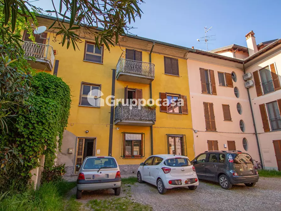 Immagine 1 di Appartamento in vendita  in Via Vitali 33 a Bernate Ticino