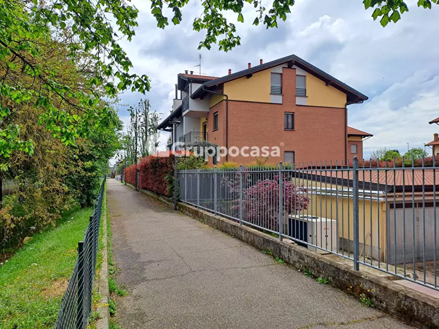 Immagine 25 di Appartamento in vendita  in Via Corpo degli Alpini 9 a Corbetta