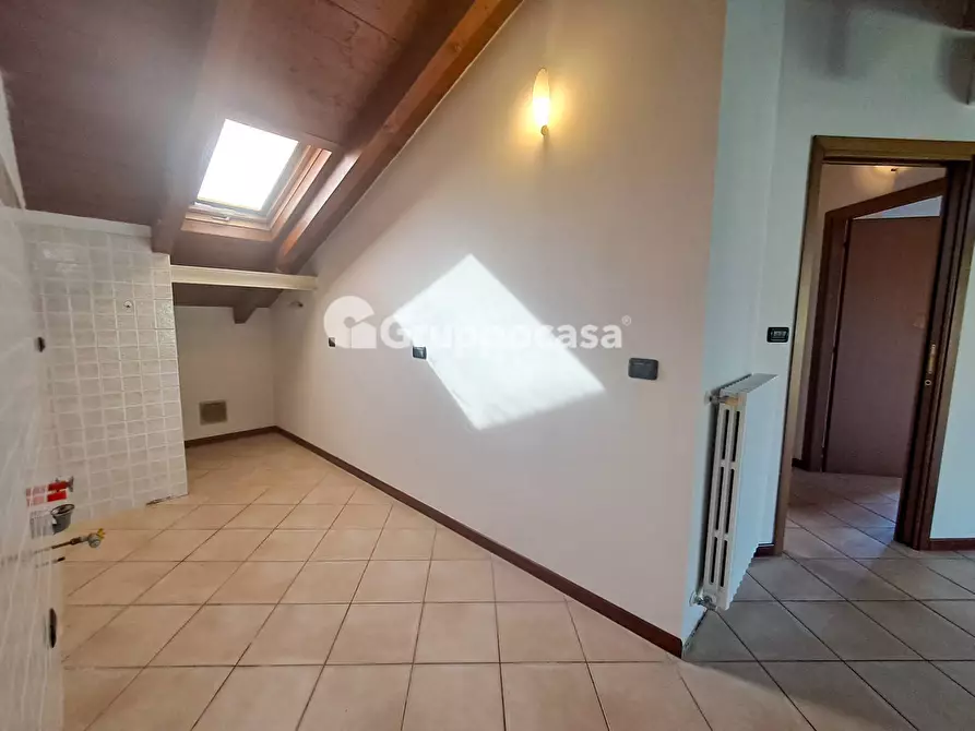 Immagine 5 di Appartamento in vendita  in Via Corpo degli Alpini 9 a Corbetta