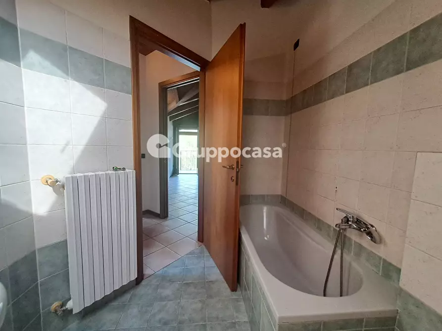 Immagine 19 di Appartamento in vendita  in Via Corpo degli Alpini 9 a Corbetta