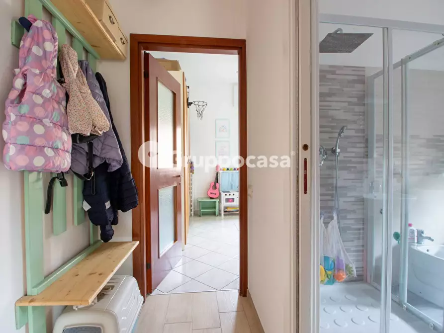 Immagine 15 di Appartamento in vendita  in Via F.lli Sanchioli 2 a Magenta