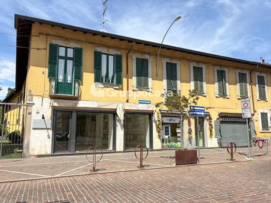 Immagine 1 di Locale commerciale in vendita  in Via Roma 36 a Magenta