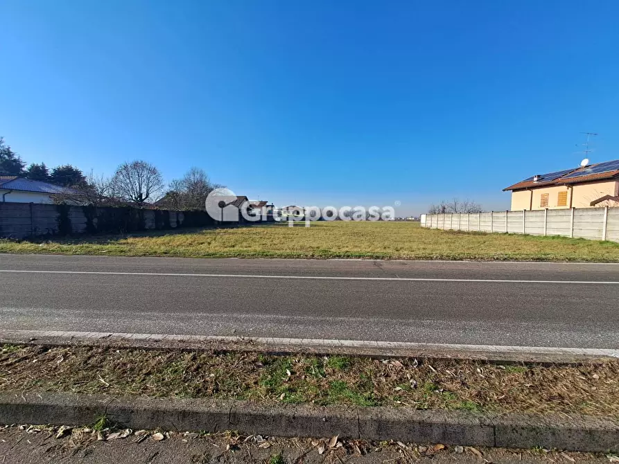 Immagine 11 di Terreno residenziale in vendita  in Via A. Moro a Bernate Ticino