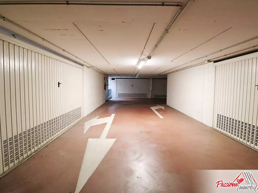 Immagine 4 di Box auto in affitto  in Via Ca' Di Cozzi 8 a Verona