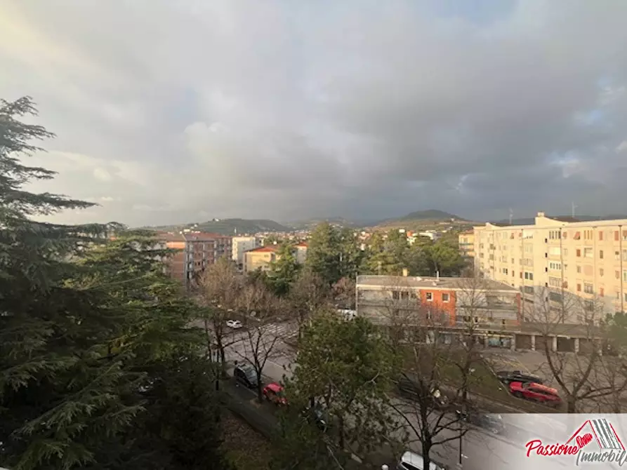 Immagine 8 di Appartamento in vendita  in Via Alessandro Poerio 11 a Verona