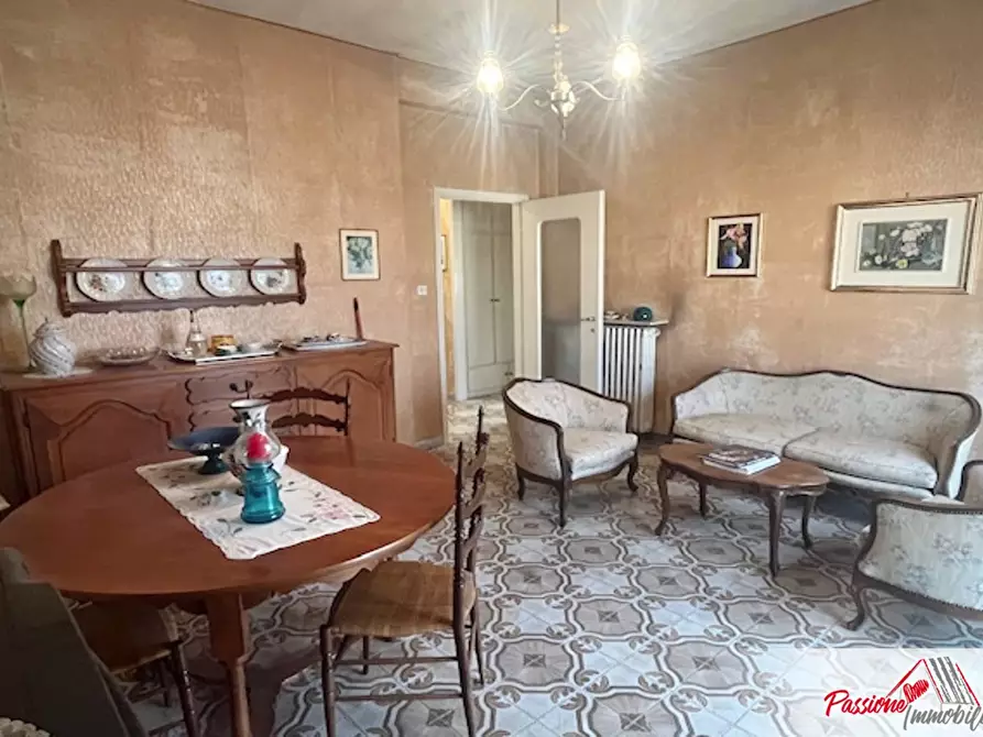 Immagine 5 di Appartamento in vendita  in Via Alessandro Poerio 11 a Verona