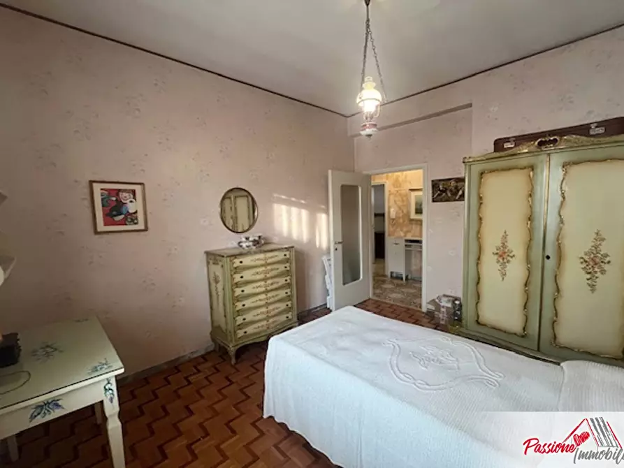 Immagine 14 di Appartamento in vendita  in Via Alessandro Poerio 11 a Verona